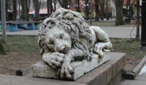 Николаевский лев, попавший в охранный Реестр