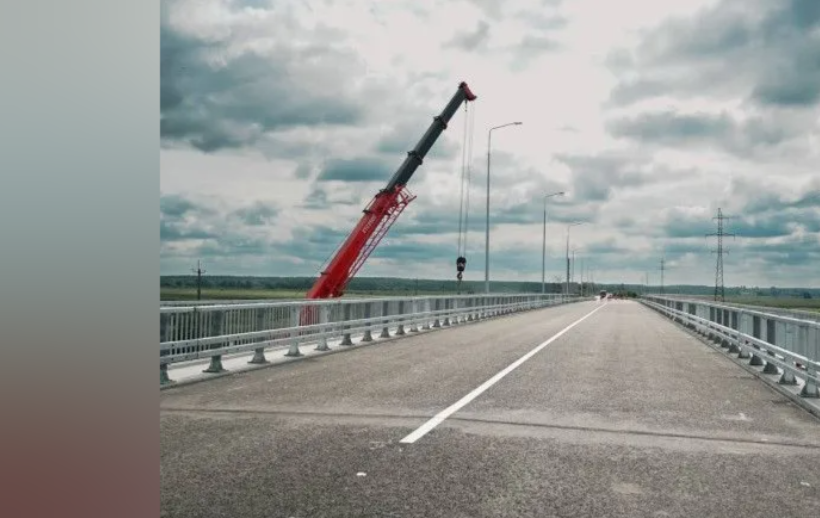 Мост через реку Здвиж